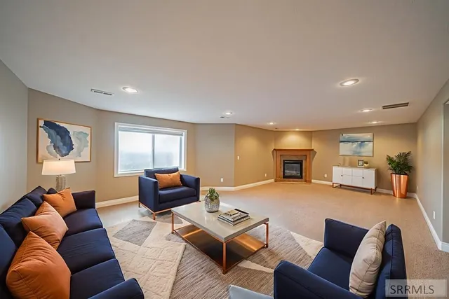 $460,000 | 408 Tapitio Drive, Idaho Falls, ID 83401