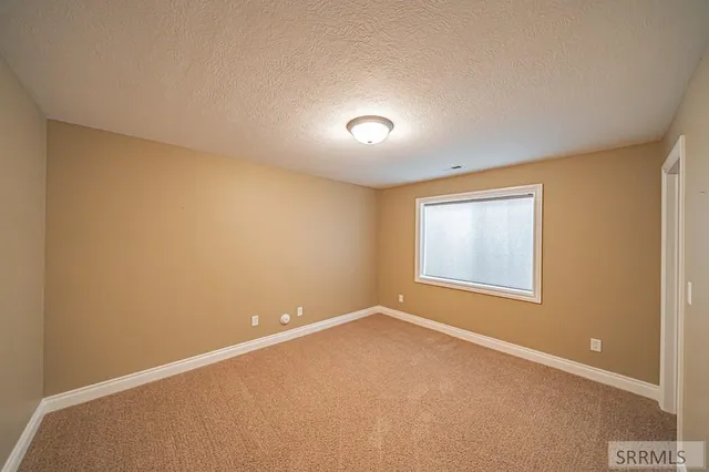 $460,000 | 408 Tapitio Drive, Idaho Falls, ID 83401