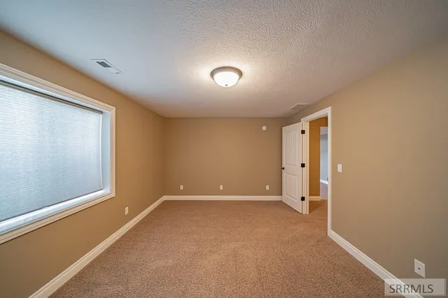 $460,000 | 408 Tapitio Drive, Idaho Falls, ID 83401