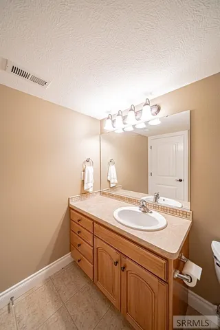 $460,000 | 408 Tapitio Drive, Idaho Falls, ID 83401