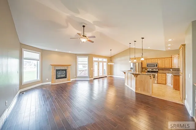 $460,000 | 408 Tapitio Drive, Idaho Falls, ID 83401