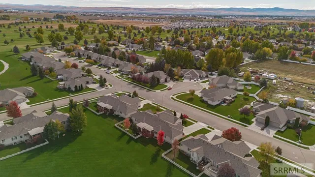 $460,000 | 408 Tapitio Drive, Idaho Falls, ID 83401