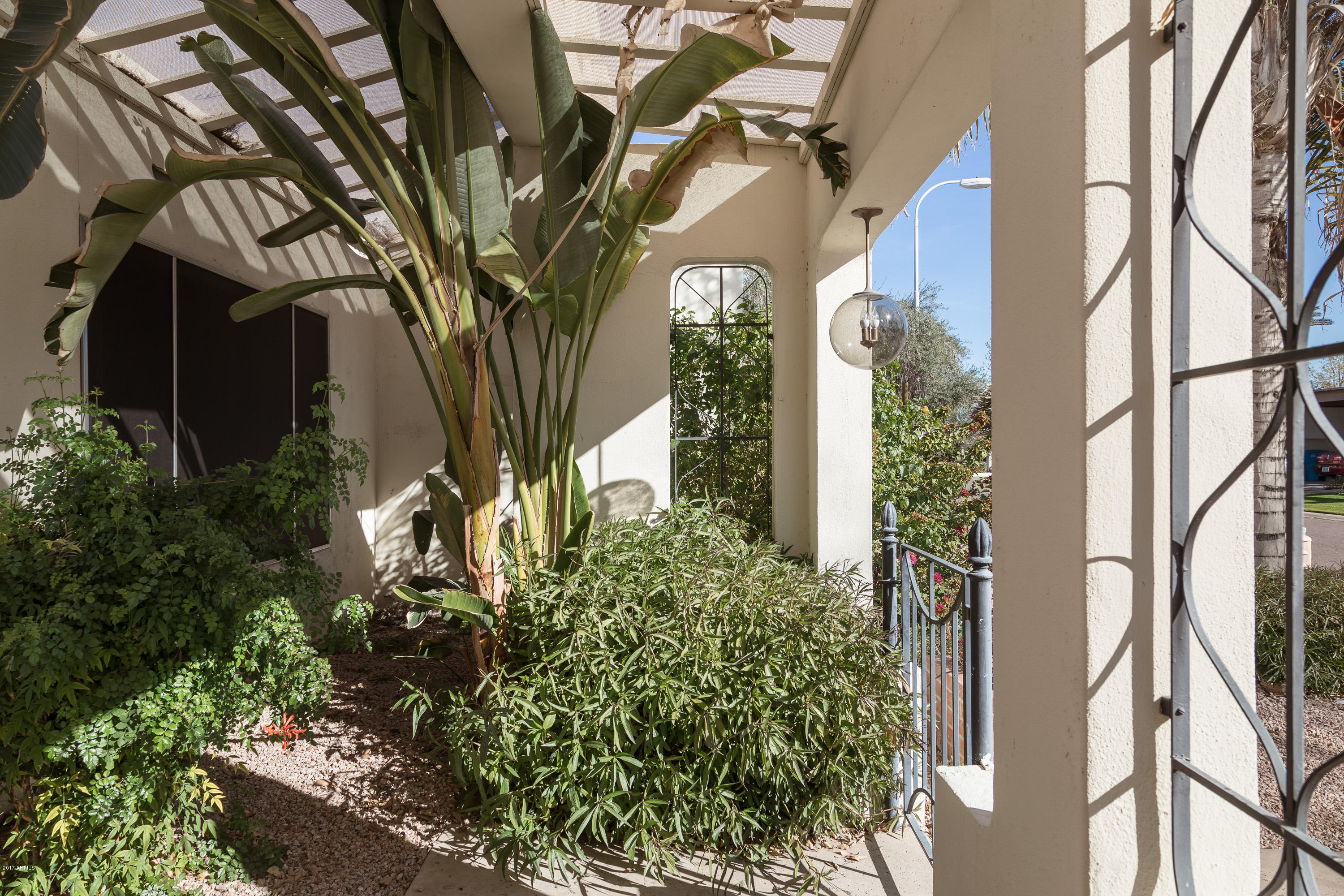 4332 East Piccadilly Road Phoenix, AZ 85018 - Photo 3 of 28 Exterior