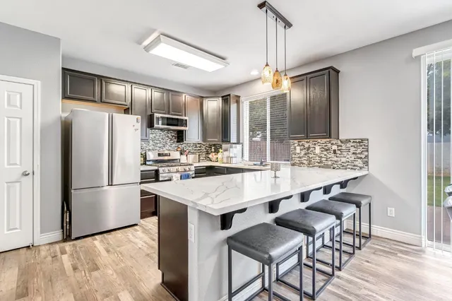 $405,000 | 2430 South Hayston Avenue, Fresno, CA 93725