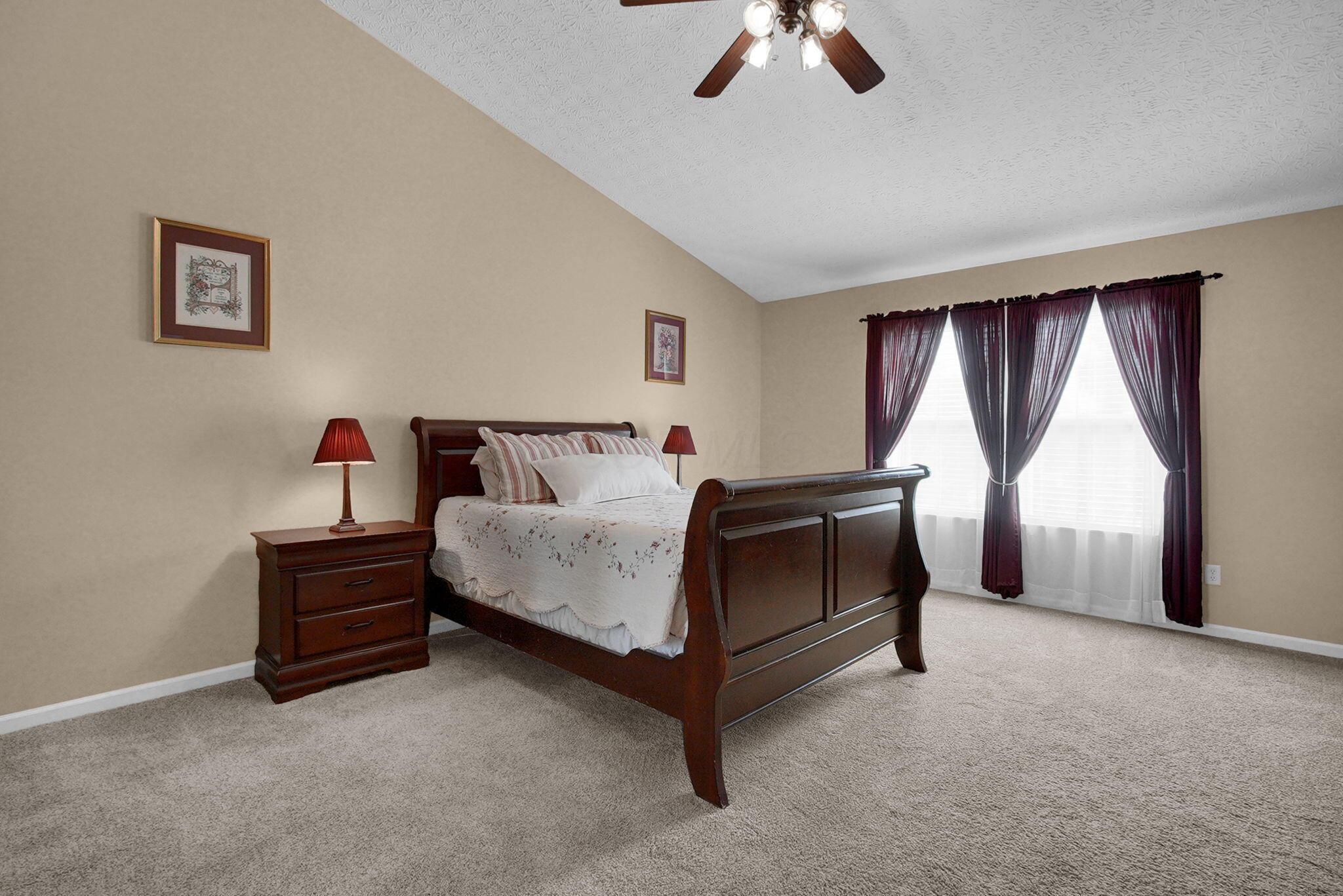 114 Tabilore Loop Delaware, OH 43015 - Photo 20 of 59 Owner's Suite