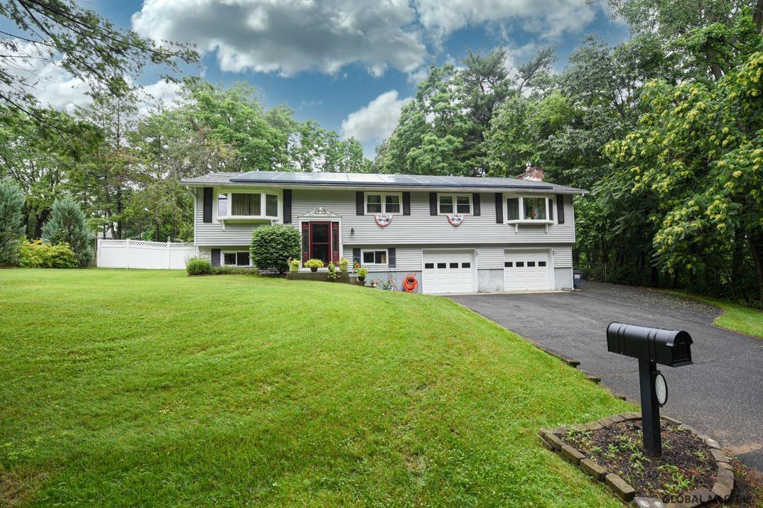 1069 Wtry Road Niskayuna, NY 12309 - Photo 1 of 34 Photo 1