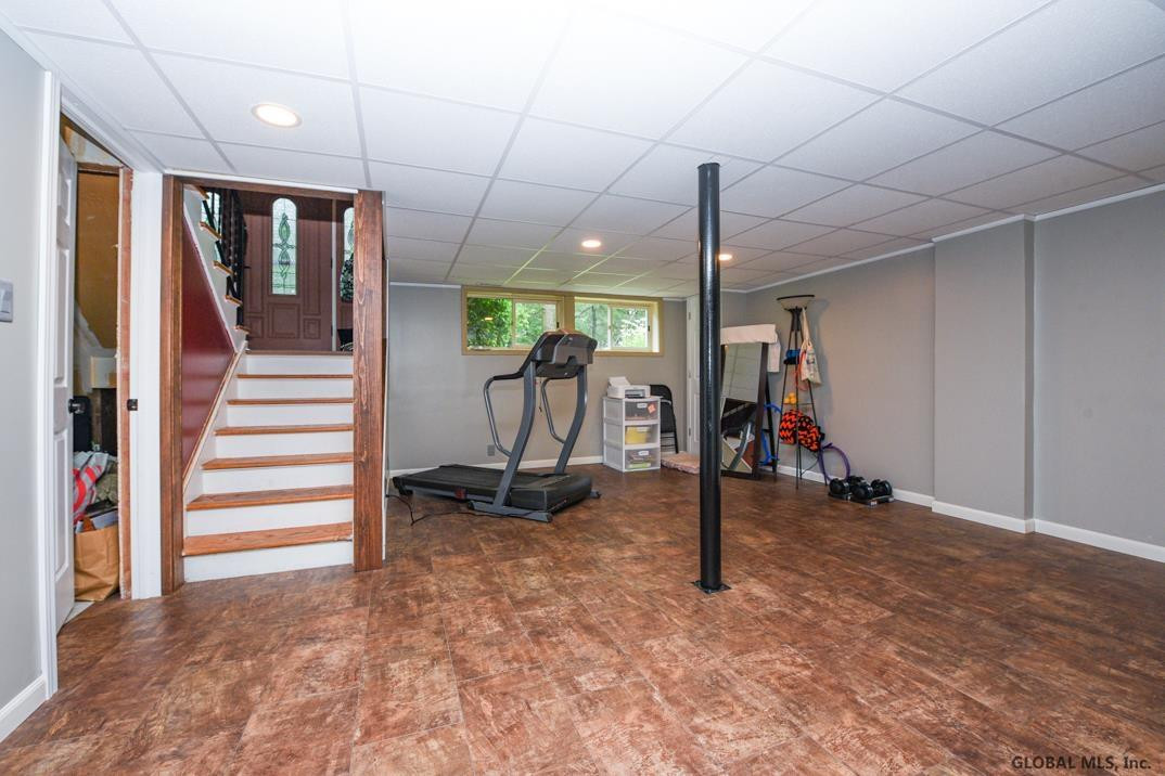 1069 Wtry Road Niskayuna, NY 12309 - Photo 24 of 34 Photo 25