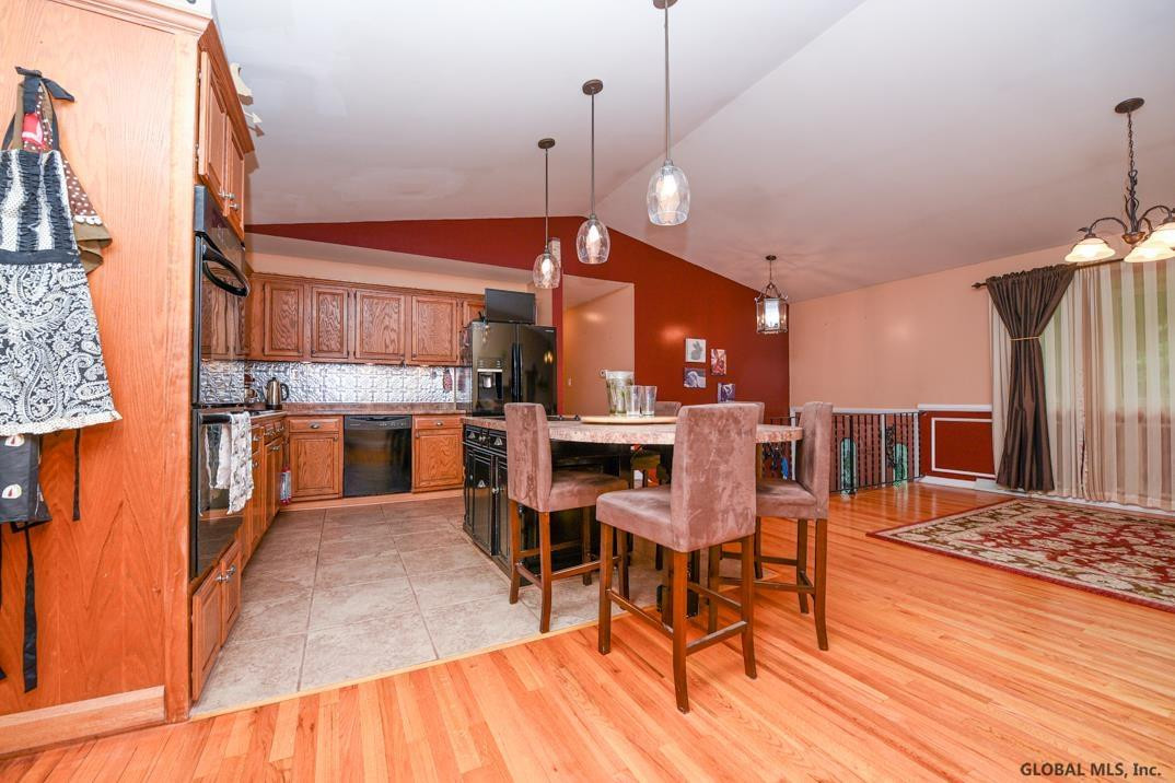 1069 Wtry Road Niskayuna, NY 12309 - Photo 5 of 34 Photo 6