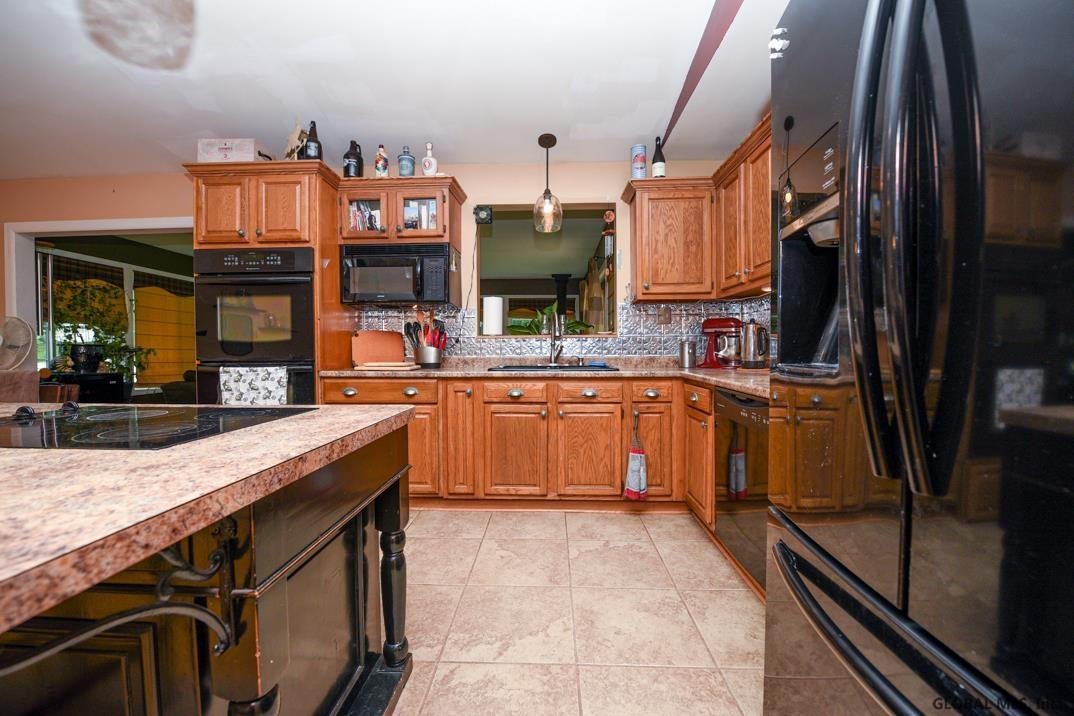 1069 Wtry Road Niskayuna, NY 12309 - Photo 7 of 34 Photo 8