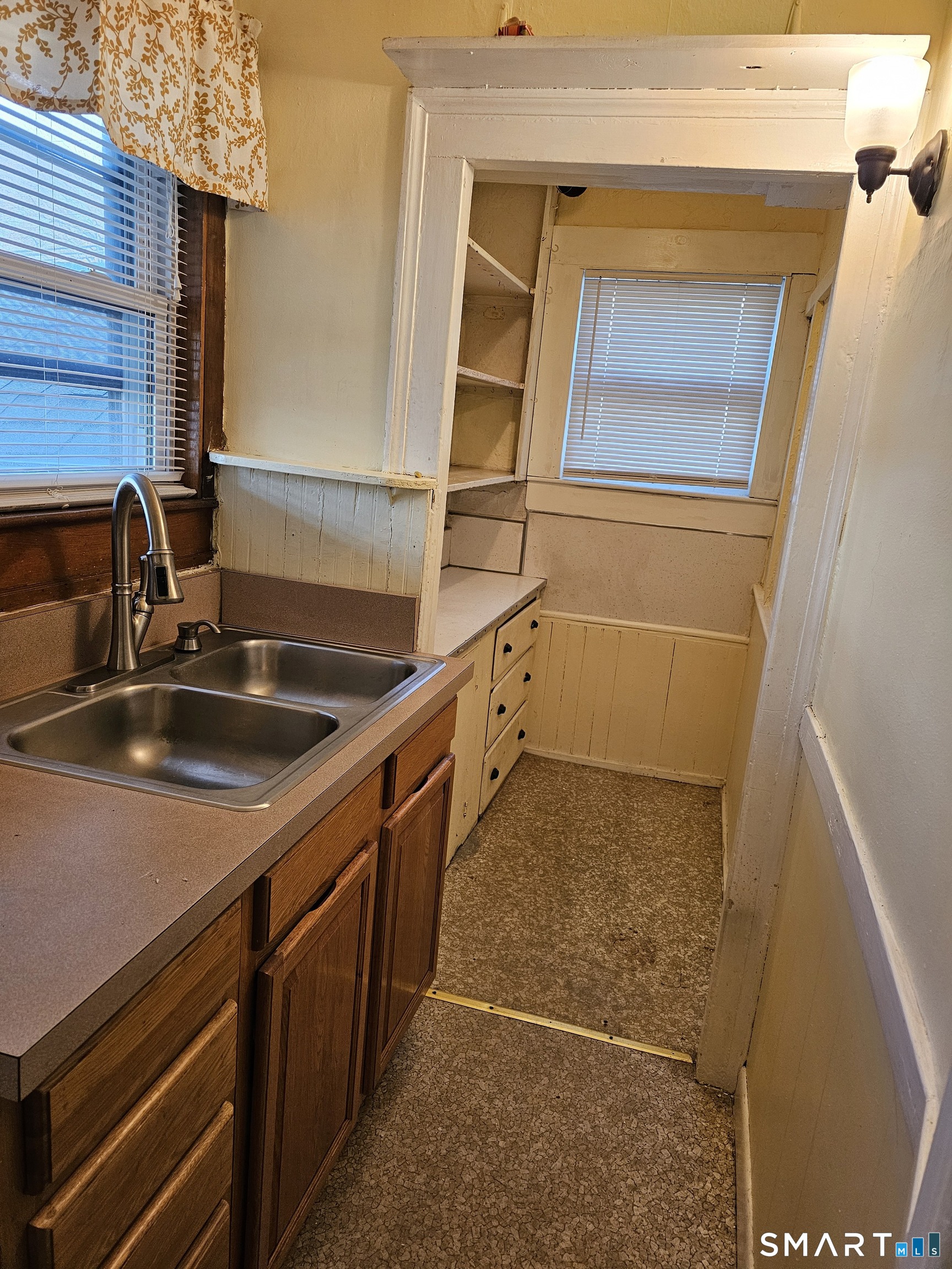 154 Curtis Street New Britain, CT 06053 - Photo 7 of 8