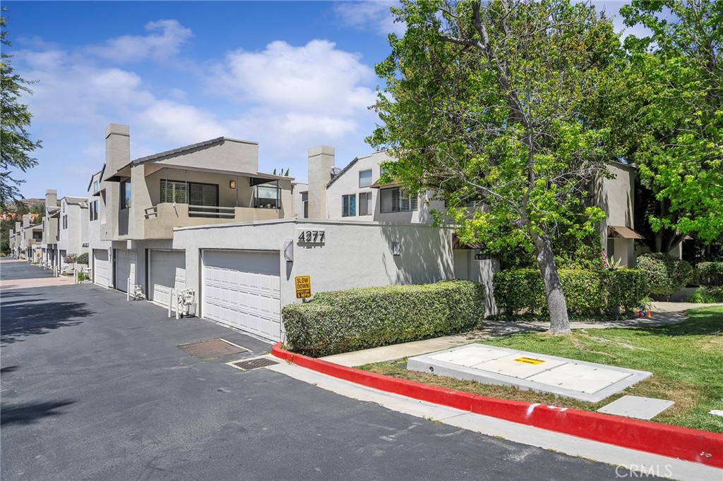 4277-1 Las Virgenes Road Calabasas, CA 91302 - Photo 25 of 28 Prestigious Malibu Canyon Villas. Original Owners - Family owned. Front End Unit. This is a rare opportunity to own this beautiful home.