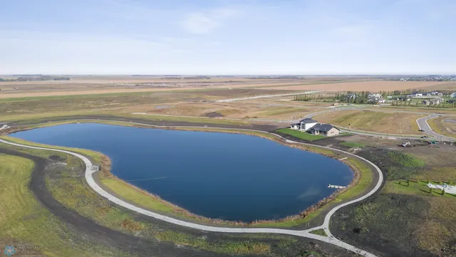 $1,299,900 | 8153 Memory Lane, Horace, ND 58047