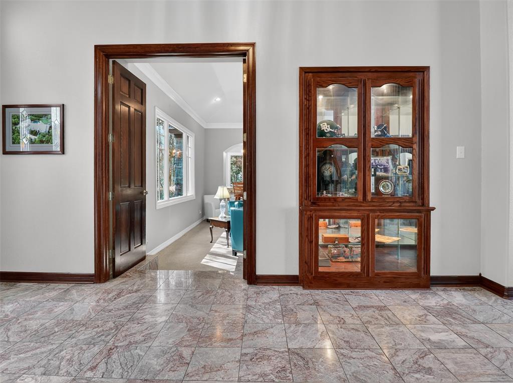 1075 Mobley Road Cedar Hill, TX 75104 - Photo 13 of 37