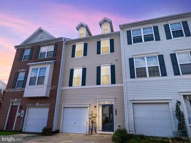 $475,000 | 8532 Golden Eagle Lane, Severn, MD 21144