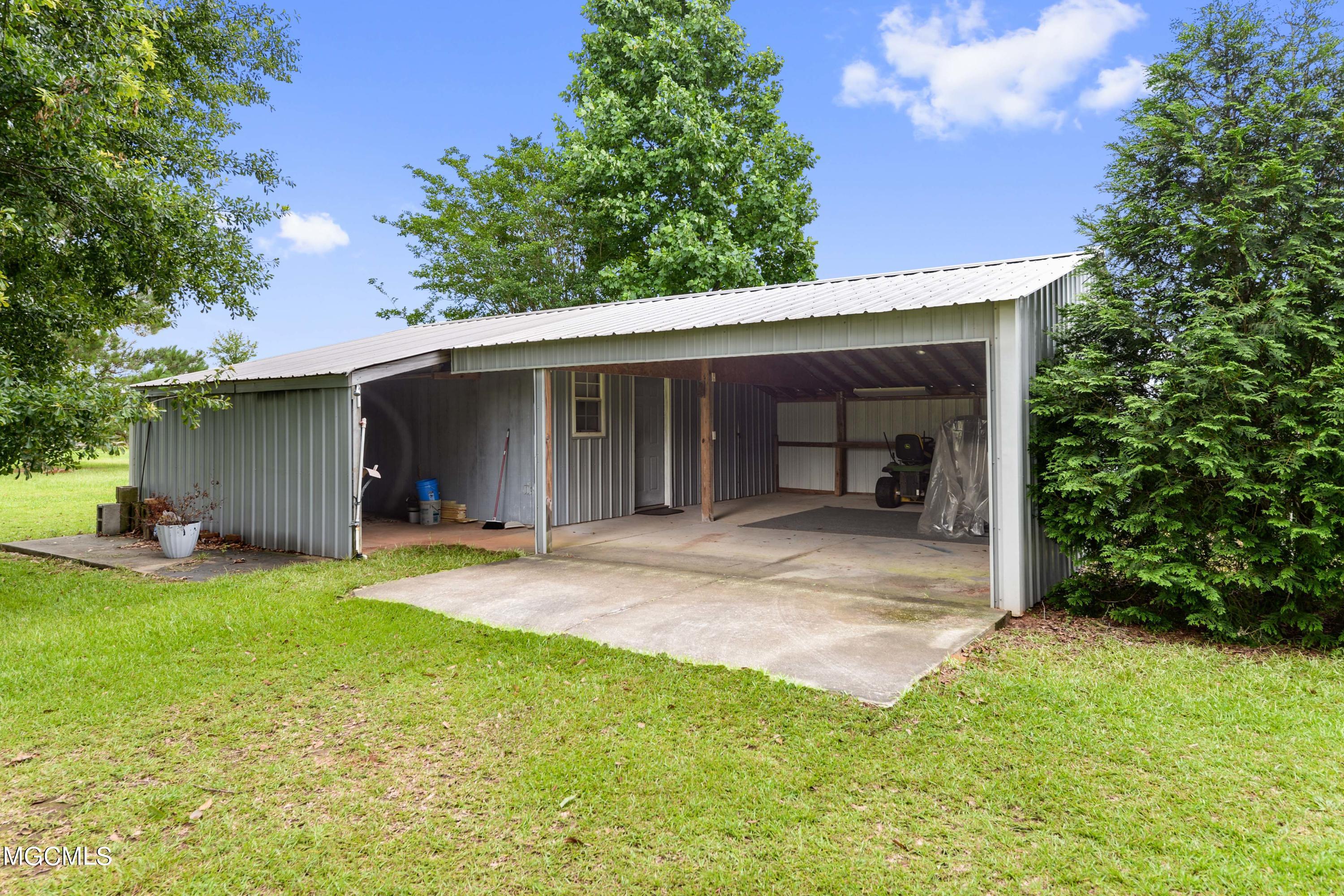 2250 Cooks Corner Road Lucedale, MS 39452 - Photo 23 of 25 023