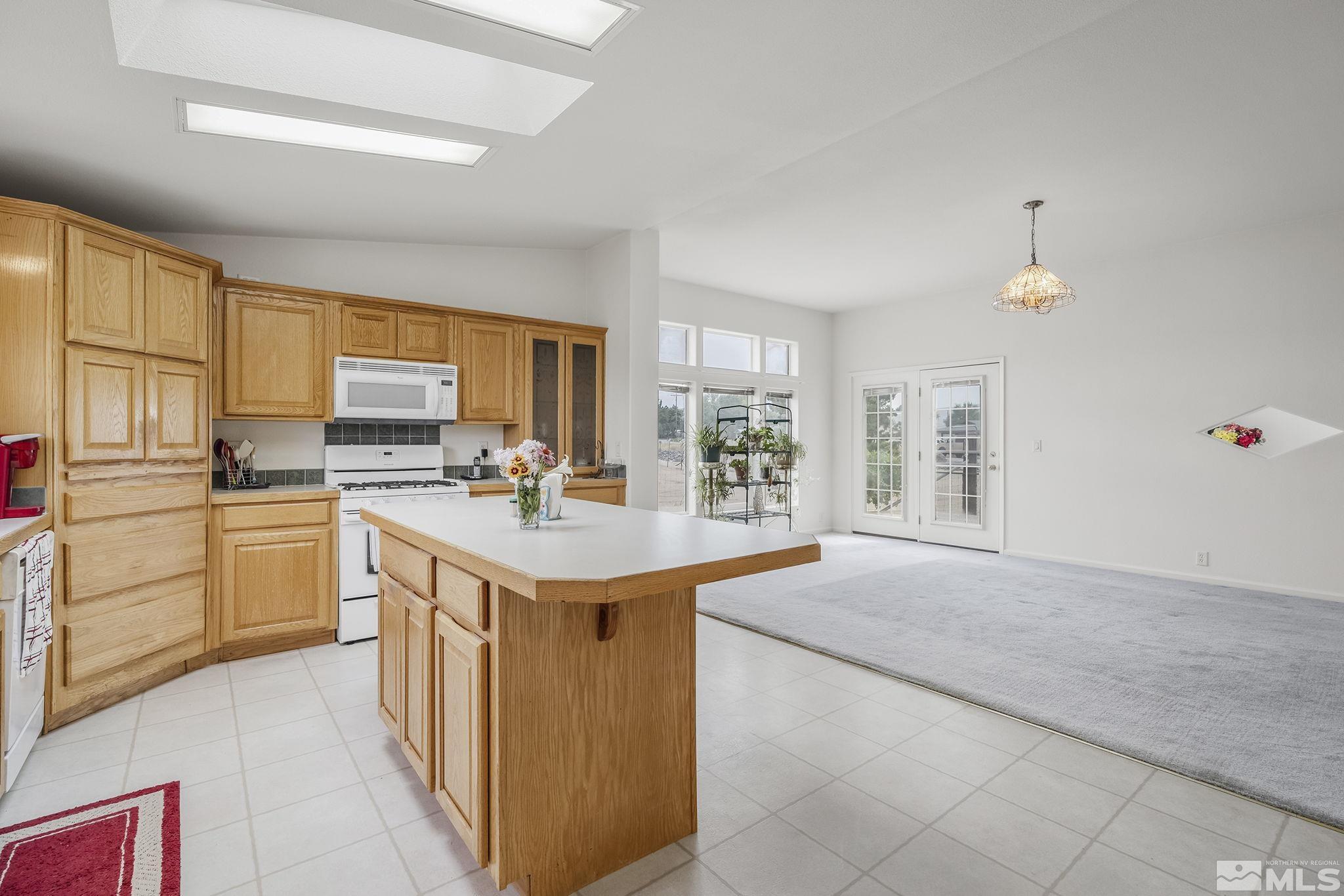 10990 Deodar Way Reno, NV 89506 - Photo 12 of 37 Photo 14