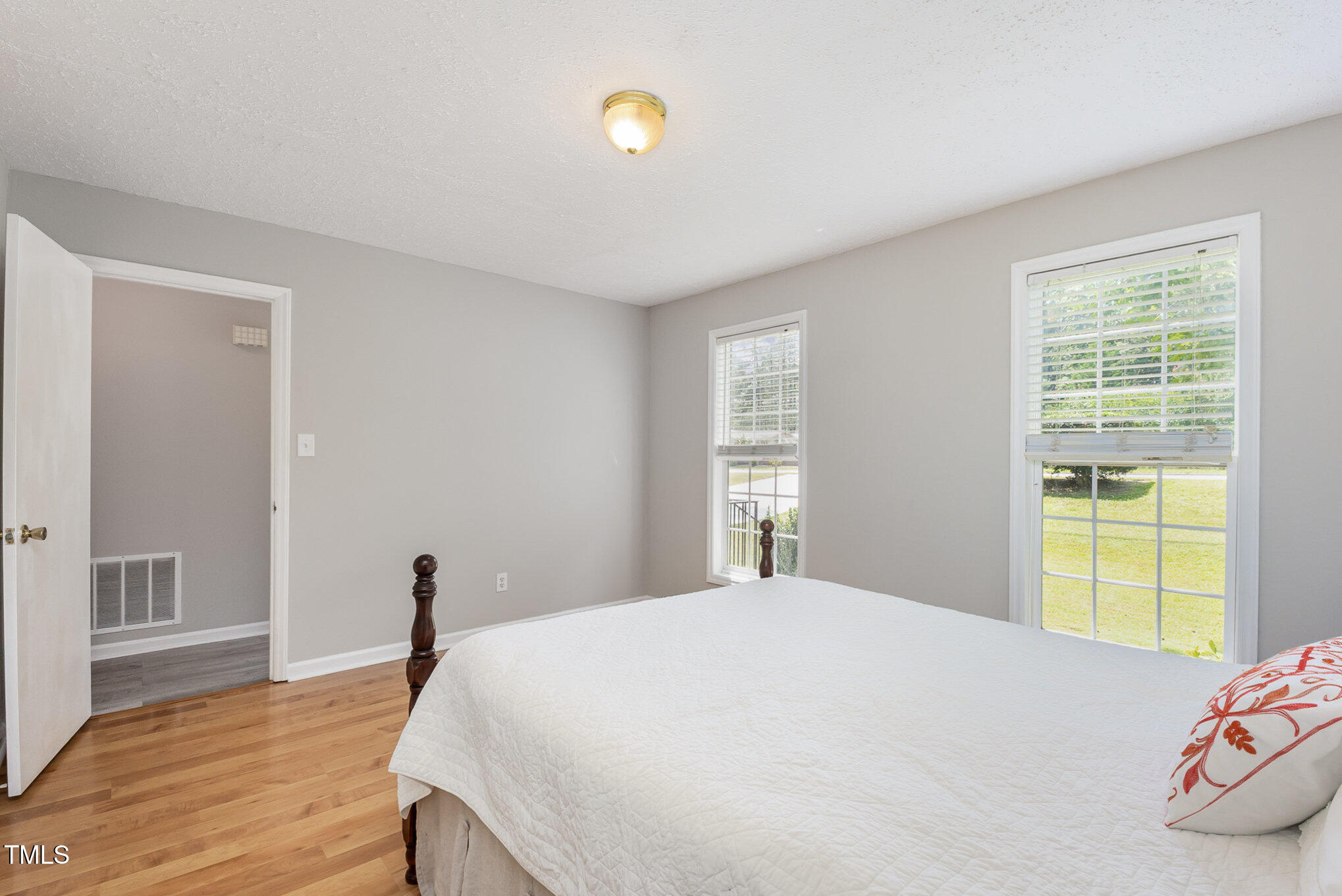 404 Southwest Maynard Road Cary, NC 27511 - Photo 14 of 26 014_cj4a3964-edit_439