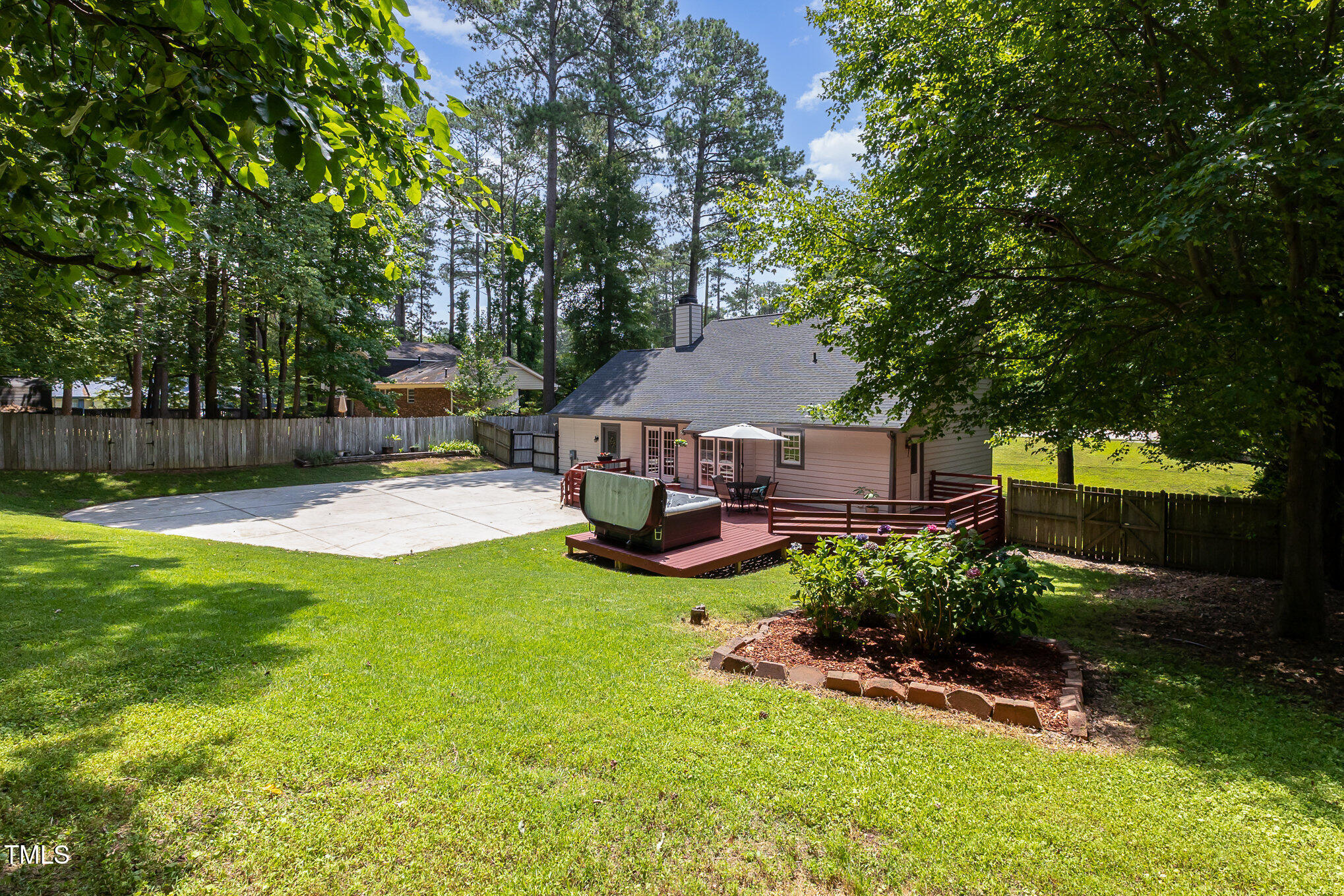 404 Southwest Maynard Road Cary, NC 27511 - Photo 24 of 26 026_cj4a3959-edit_226