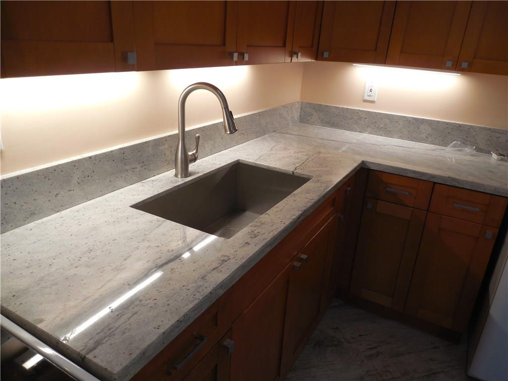 6621 Southwest 19th Street North Lauderdale, FL 33068 - Photo 6 of 27 Photo 6
