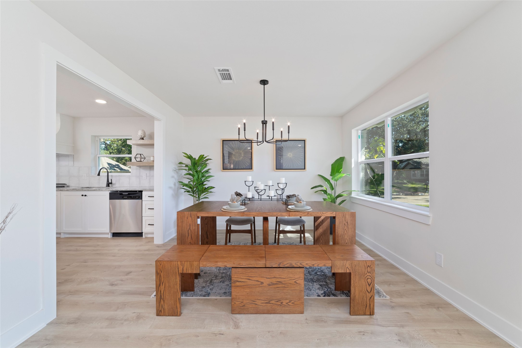 9902 Hornpipe Lane Houston, TX 77080 - Photo 12 of 30 Dining Room