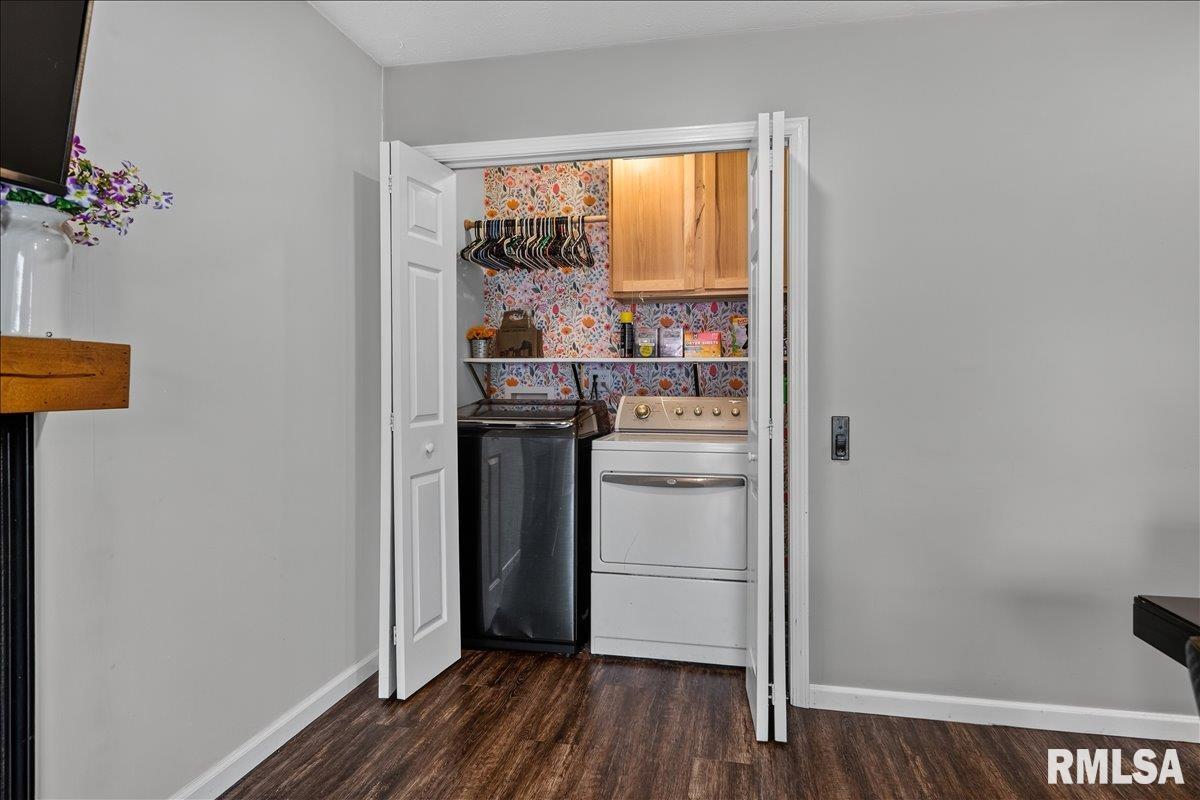 3824 Viking Boulevard Springfield, IL 62712 - Photo 14 of 37