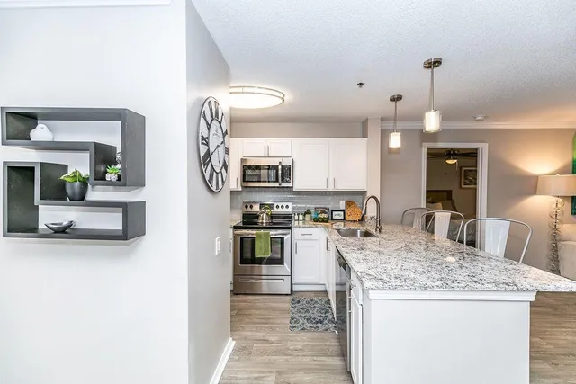 $1,810 | 1401 West Paces Ferry Road Northwest, Unit 4107, Atlanta, GA 30327