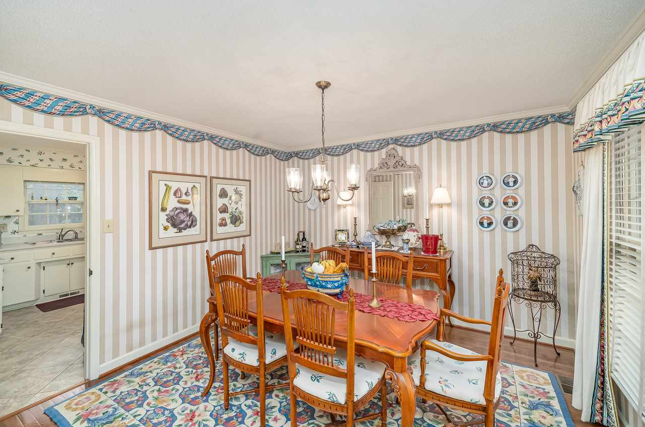 2001 Fawndale Drive Raleigh, NC 27612 - Photo 8 of 29 Photo 8
