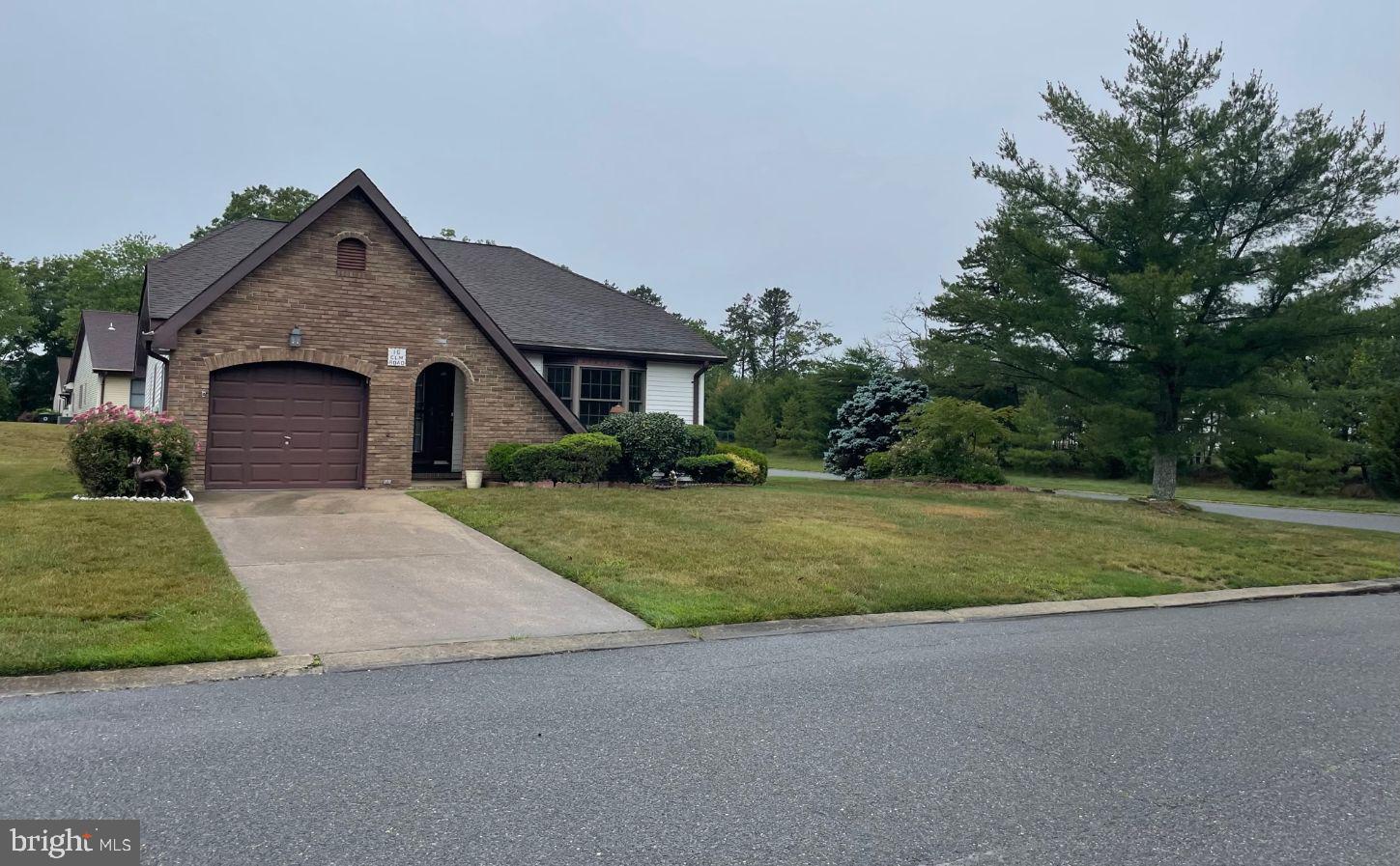 16 Elm Road Manahawkin, NJ 08050 - Photo 1 of 36