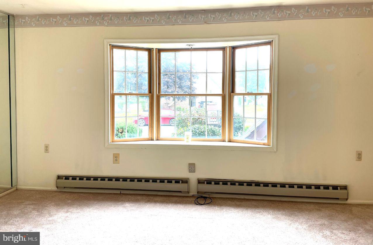 16 Elm Road Manahawkin, NJ 08050 - Photo 10 of 36