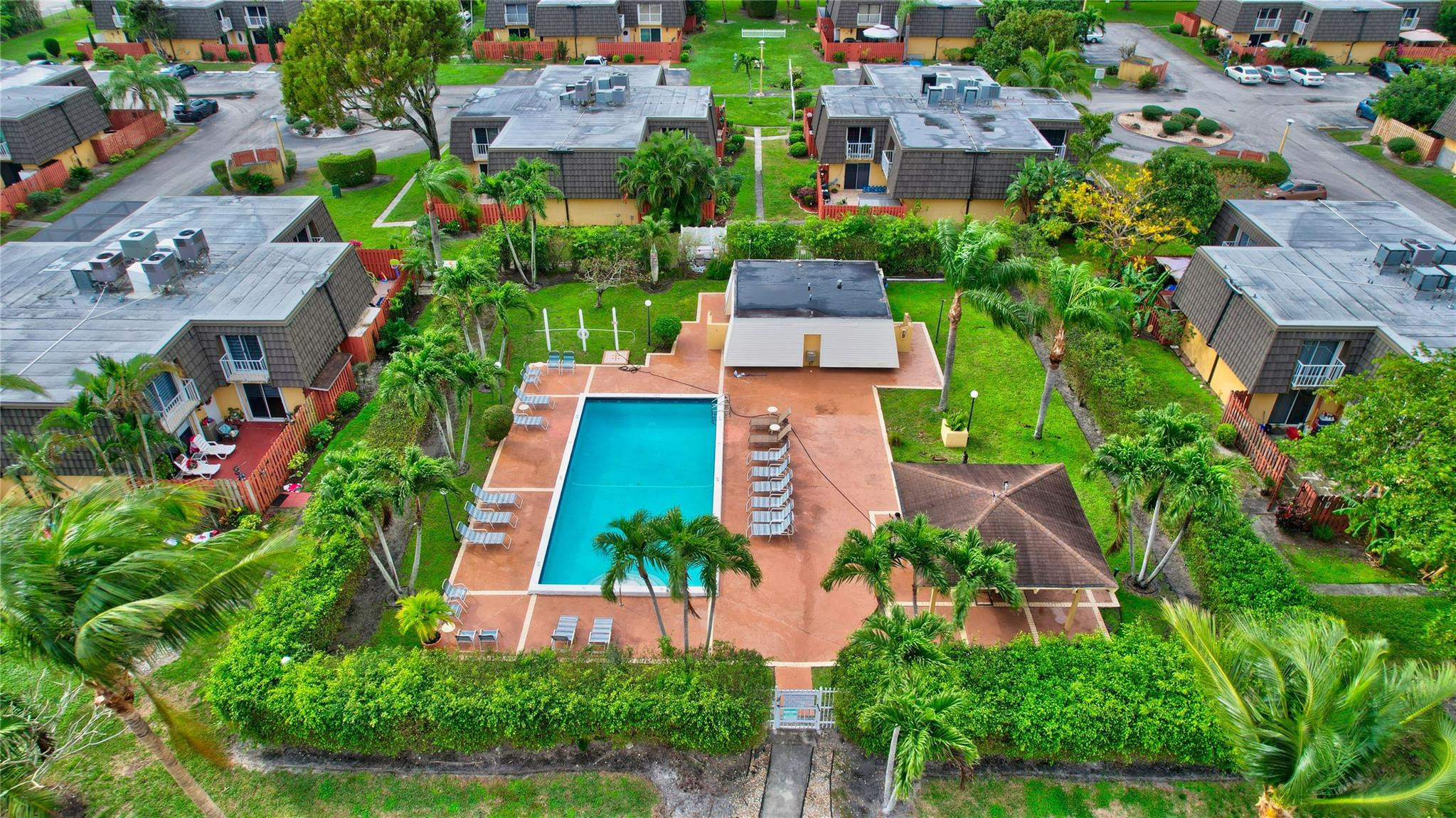 22208 Boca Rancho Drive, Unit B Boca Raton, FL 33428 - Photo 3 of 37 Community pool