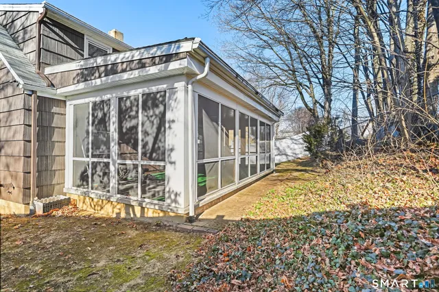 $675,000 | 12 Arbor Court, Norwalk, CT 06854