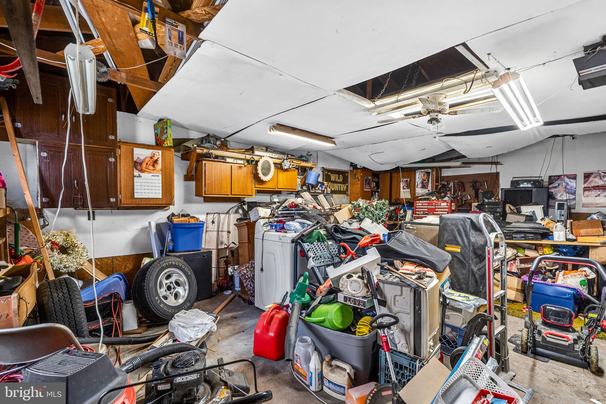 100 Penn Street Penns Grove, NJ 08069 - Photo 24 of 25 a view of a storage room