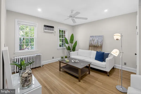 $325,000 | 2228 40th Street Northwest, Unit 1, Washington, DC 20007