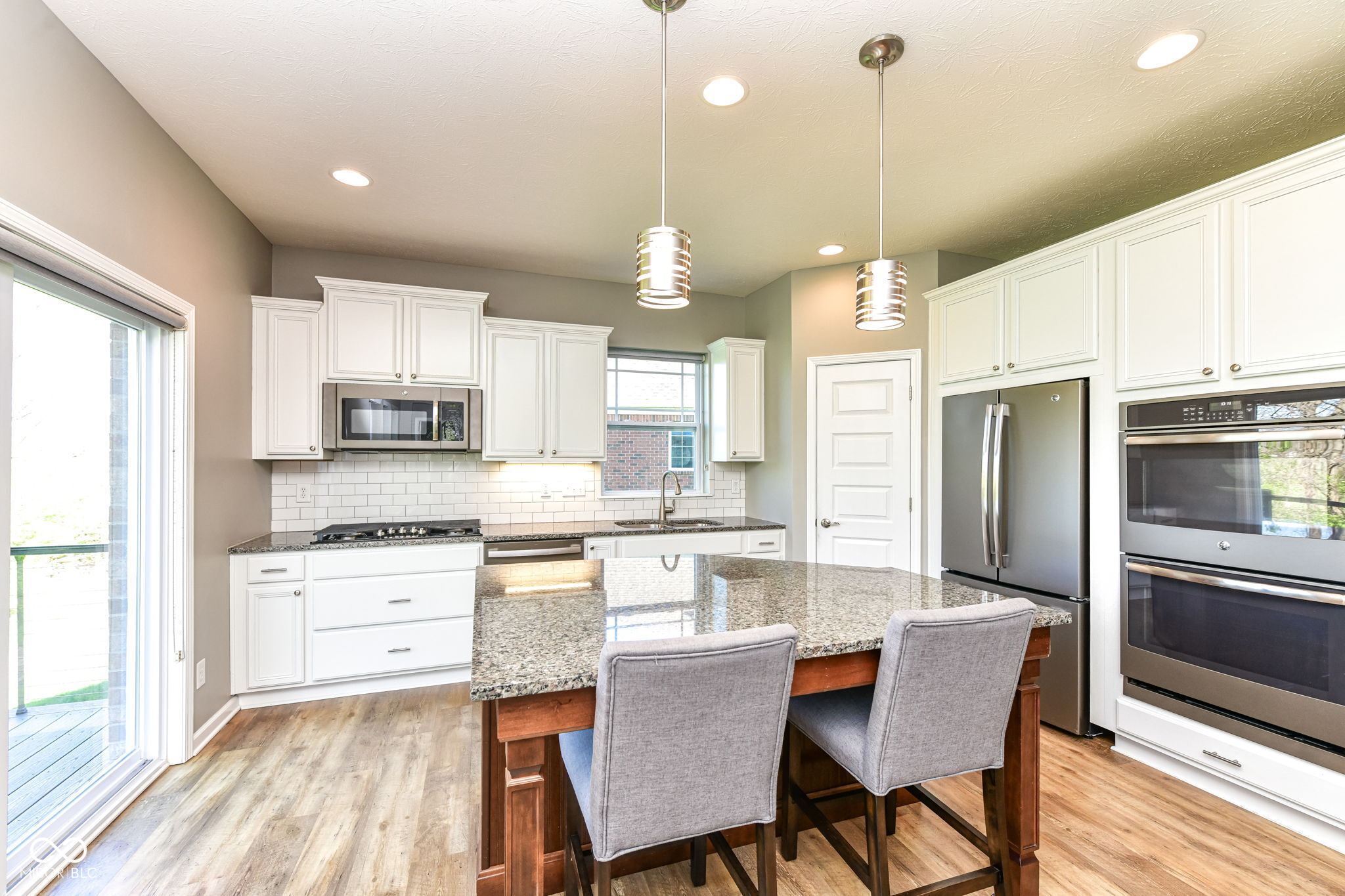 758 North Johnson Branch Road Greenfield, IN 46140 - Photo 4 of 29