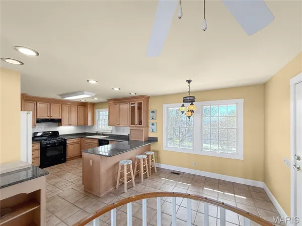 $439,500 | 21716 Pike 9109, Louisiana, MO 63353