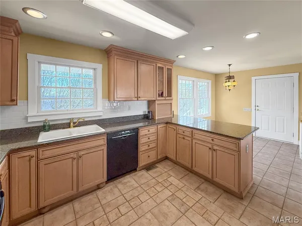 $439,500 | 21716 Pike 9109, Louisiana, MO 63353