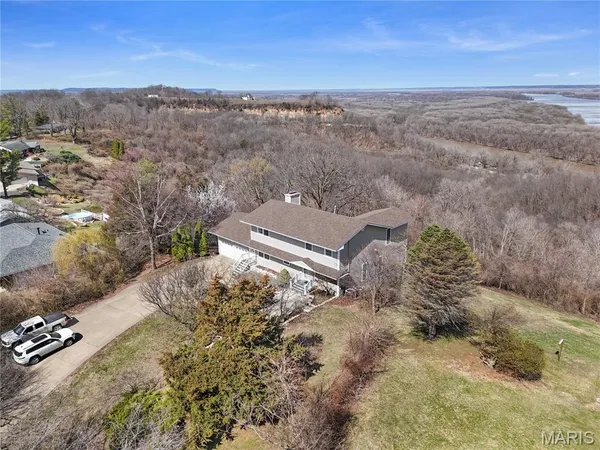 $439,500 | 21716 Pike 9109, Louisiana, MO 63353