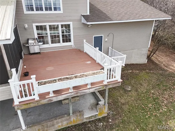 $439,500 | 21716 Pike 9109, Louisiana, MO 63353