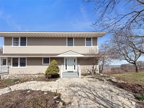 $439,500 | 21716 Pike 9109, Louisiana, MO 63353