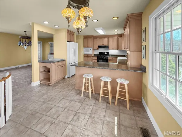 $439,500 | 21716 Pike 9109, Louisiana, MO 63353