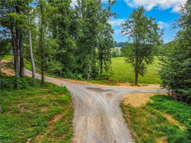 $309,500 | 911 Tuttle Road, Rural Hall, NC 27045