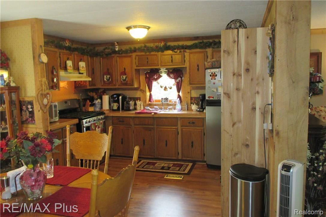 3463 McCormick Road Lapeer, MI 48446 - Photo 7 of 51 IMG_2080.JPG