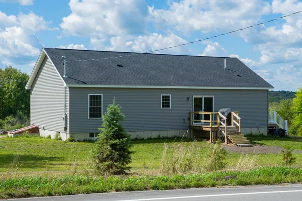 $399,900 | 1072 Moosehead Trail Highway, Dixmont, ME 04932