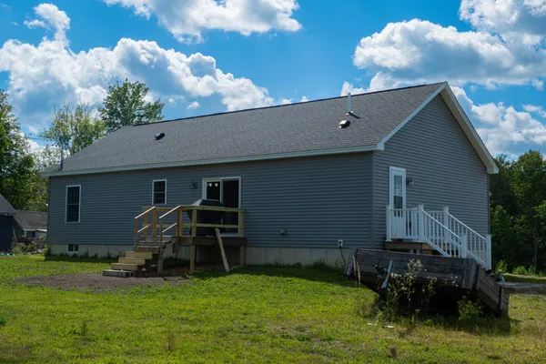$399,900 | 1072 Moosehead Trail Highway, Dixmont, ME 04932