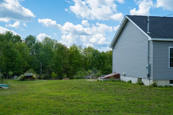 $399,900 | 1072 Moosehead Trail Highway, Dixmont, ME 04932