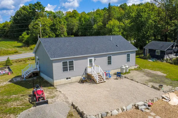 $399,900 | 1072 Moosehead Trail Highway, Dixmont, ME 04932