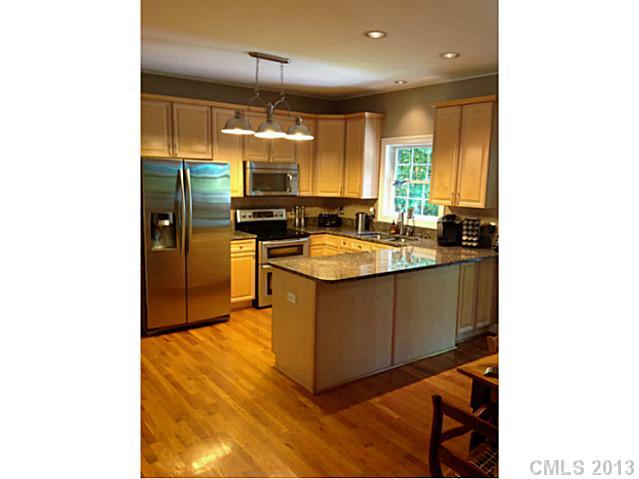 6631 Alexander Road Charlotte, NC 28270 - Photo 4 of 15