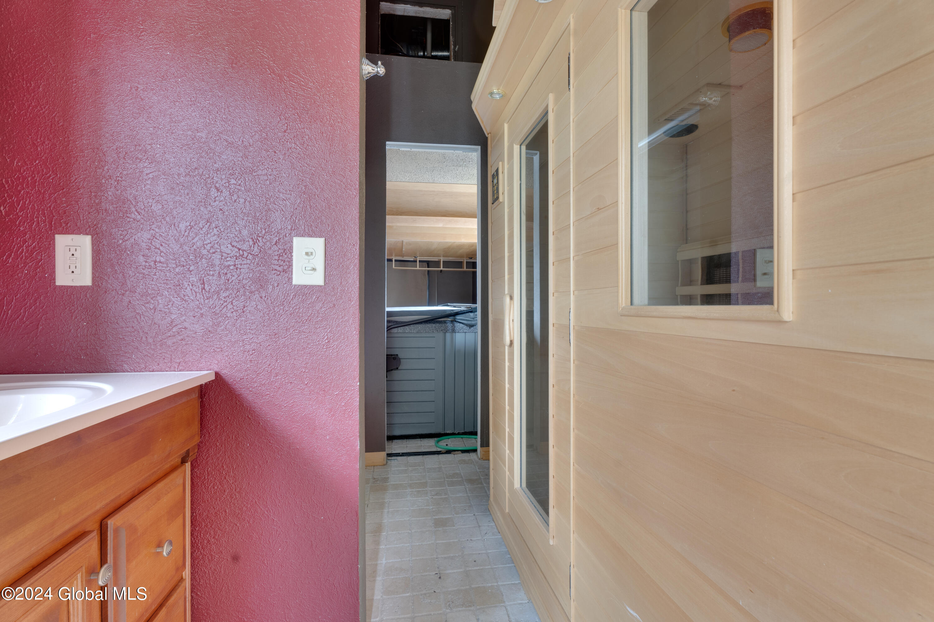 8 Hale Drive Halfmoon, NY 12065 - Photo 11 of 20 DSC09223HDR