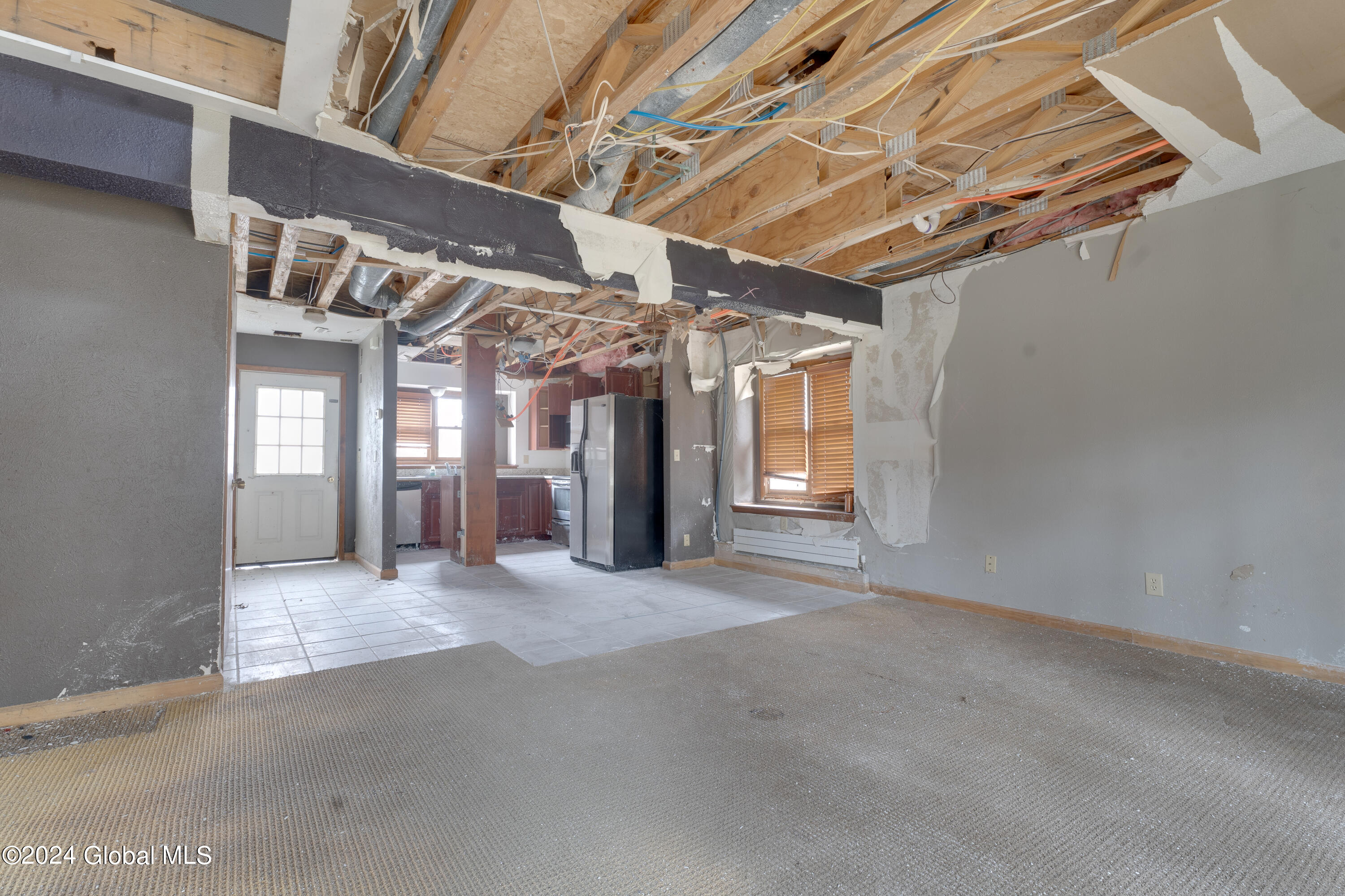 8 Hale Drive Halfmoon, NY 12065 - Photo 2 of 20 DSC09253HDR