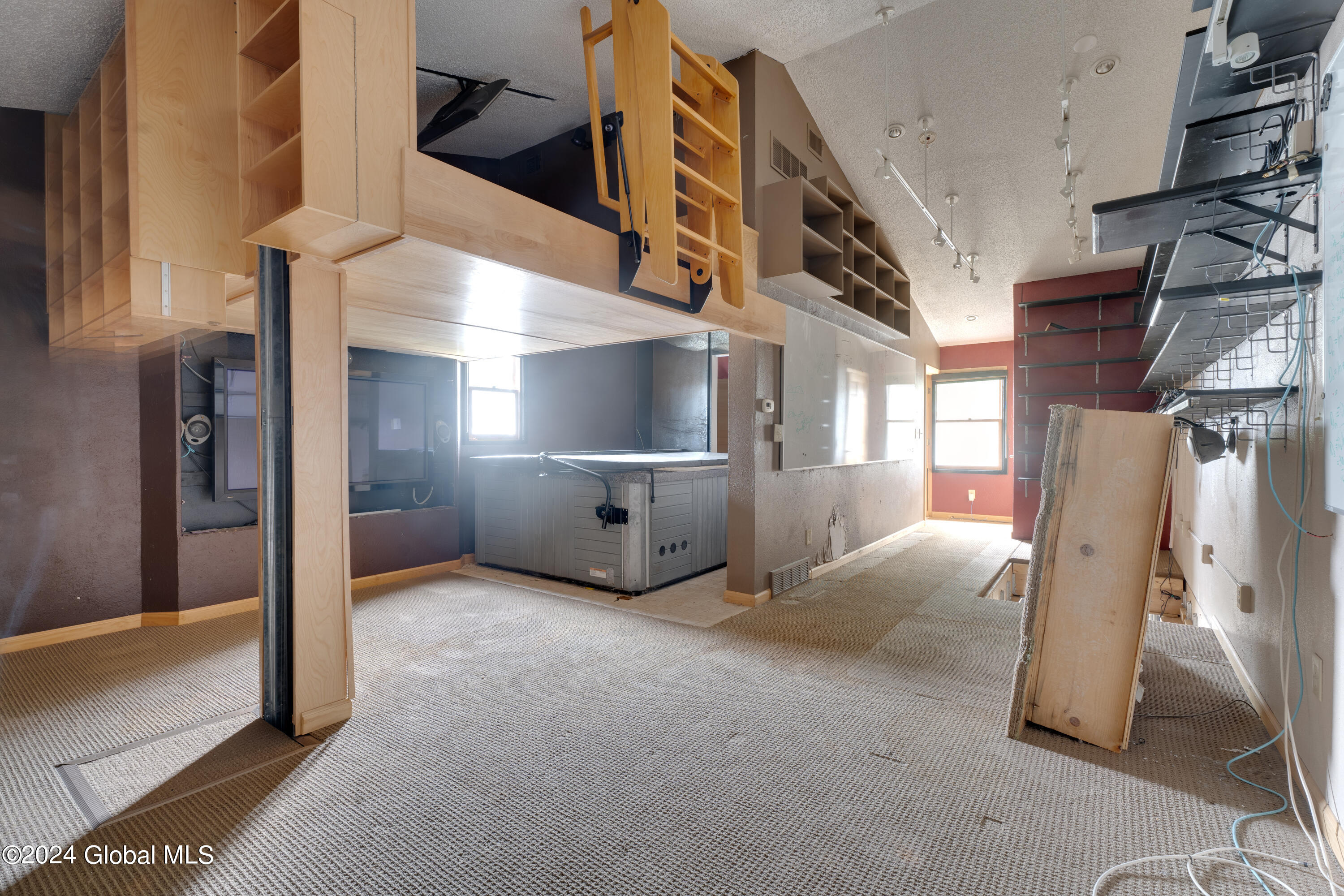 8 Hale Drive Halfmoon, NY 12065 - Photo 8 of 20 DSC09198HDR